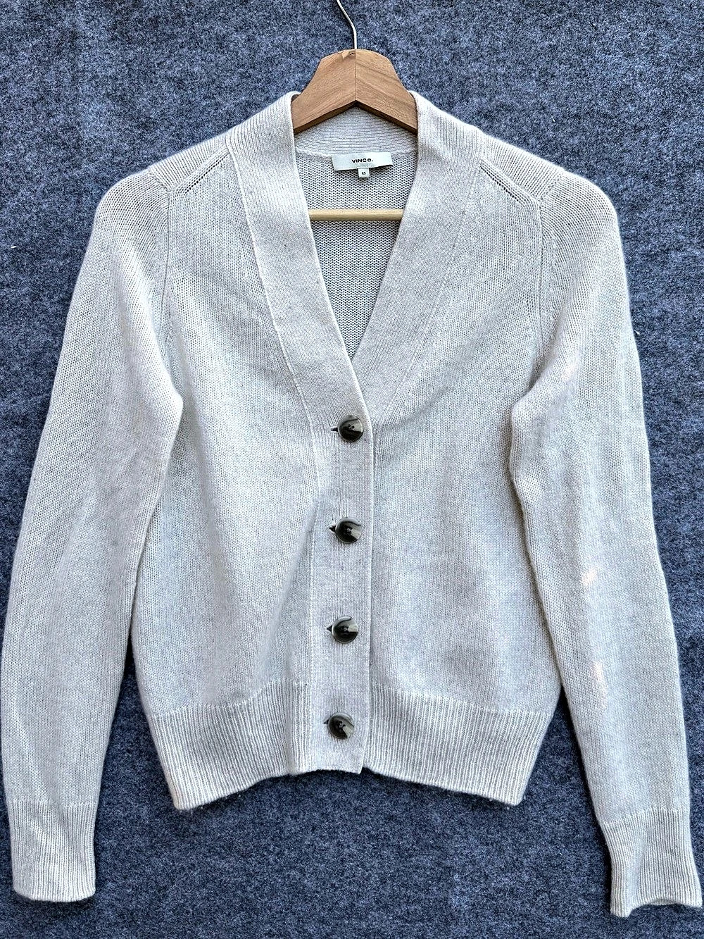 Vince. Cashmere Cardigan in White Size XS